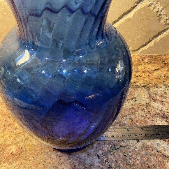 Indiana Glass Cobalt Blue Vintage 11 Inch Illusions Swirl Vase - Picture 2 of 5
